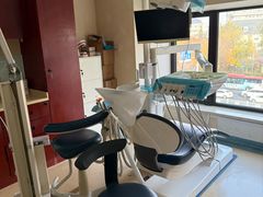 -瑞尔齿科(天津国际大厦诊所)