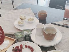 -东方红海鲜百汇(国际大厦店)