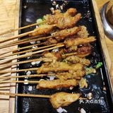 来到聚点撸串，买了两张大众点评券，加上会员生日礼送啤酒