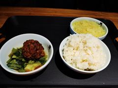 金瓜拌海蜇-阿姨食堂