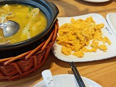 -品鲜村农家菜·阳澄湖大闸蟹(总店)