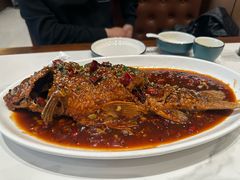 红烧大鲤鱼-梅利汴京烤鸭•开封豫菜地标店(东大街店)