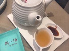海椰皇炖乌鸡-尚一汤·粤菜海鲜(环球港店)