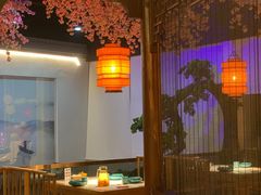 -荷塘秋月·本帮江浙菜(国权路店)