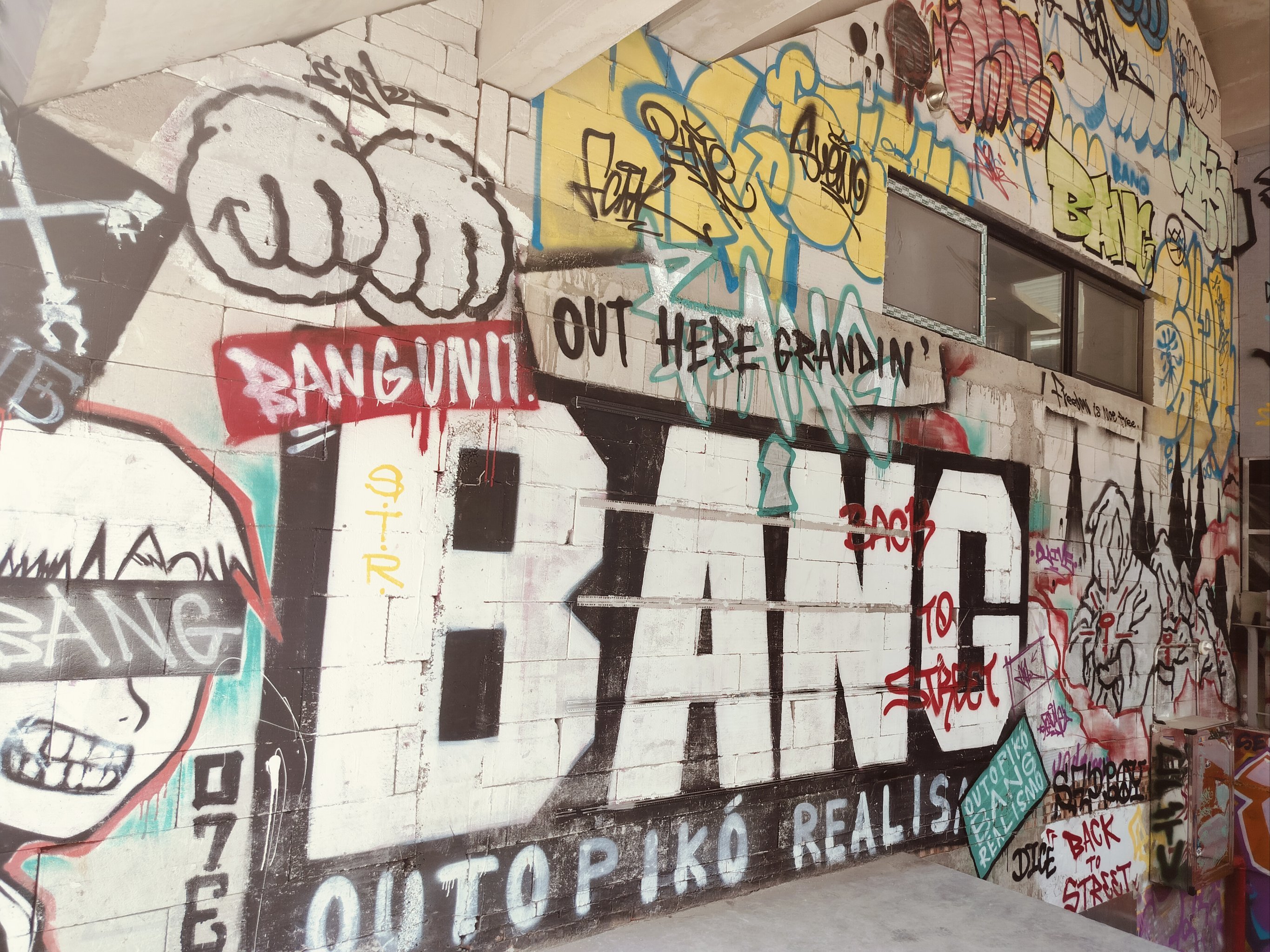 潮宗街$/✨墙角涂鸦艺术潮流