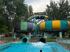 -欢乐水魔方水世界