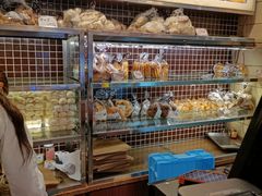 面包甜点陈列柜-国际饭店·帆声西饼屋(黄河路店)