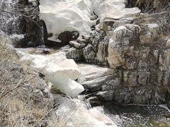 -大平台龙居瀑布旅游区