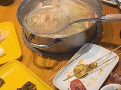 -养牛邓·潮汕牛肉海鲜自助火锅(广州店)