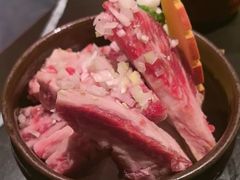 -山川小町·极番烧肉(新地假日广场店)
