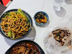 -老秦盖浇饭鸭子饭(回音必小区店)