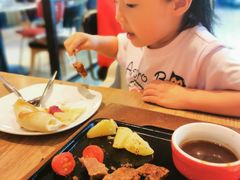 -必胜客(欧亚卖场店)