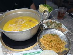 -禄婶鸡煲·打边炉