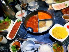 -热火朝天鲜切牛肉火锅(南强街巷店)