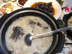 -大城小院饭店(博隆广场虹桥店)