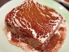 港式漏奶滑-潮界(LU·ONE凯德晶萃广场店)