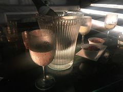 -瑰丽酒店·海吧·天际下午茶·现场DJ·天台酒吧