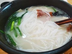 -桥香园过桥米线(国贸店)