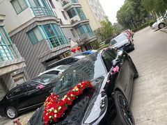 保时捷帕拉梅拉-海景壹号大酒店(惠钱路店)