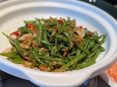 -鸽子侯·家宴·平价海鲜(绿地店)