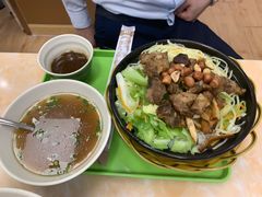 -卓雅桂林米粉