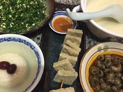 金陵炸臭干-南京大牌档(三阳广场苏宁店)
