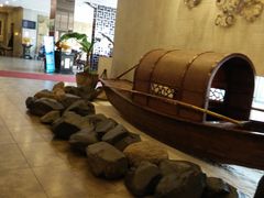 -八府香鸭·啫啫煲(华山路店)