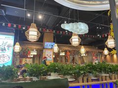 大堂-龙泉人椰子鸡·糟粕醋·地标海南菜(龙昆南店)