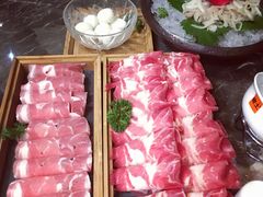 -佬土鹅肠火锅(解放路店)