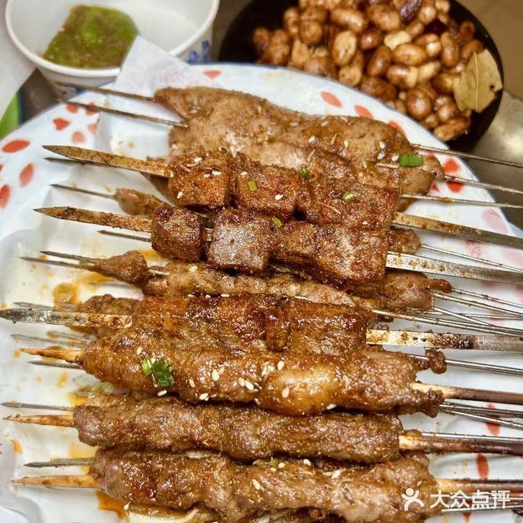 合肥第一家就在和平路街道铜陵路88号