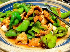 辣椒炒肉-外婆味道·云南经典家常菜(北站店)
