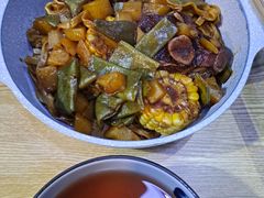 -内蒙焖面大盆骨餐馆(山大路店)