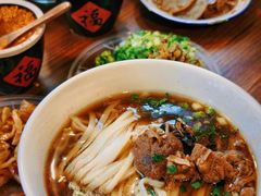 -矮子粉店1985·长沙米粉(湘春路店)