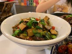 武冈香干炒耳尖-湘江大码头·龙虾馆(渔人码头一店)