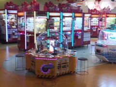 -爱玩嘉年华(龙湖源著天街店)