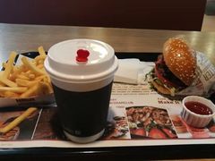 -The Habit Burger Grill 哈比特汉堡(复兴soho店)