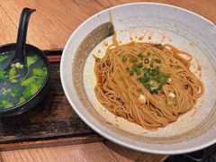 -玛格萝妮比萨屋(四平店)