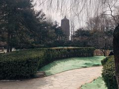 -玲珑塔公园