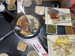 -川麻婆泥锅涮肚·串串火锅(物资学院店)
