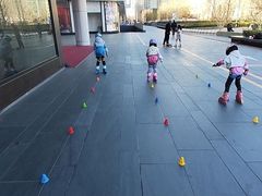 -悦动体能篮球羽毛球网球(三里河店)