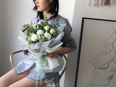 -叁朵花室