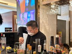 -东方红海鲜百汇(国际大厦店)