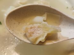 鲜肉小馄饨-万寿斋(IST艾尚天地店)
