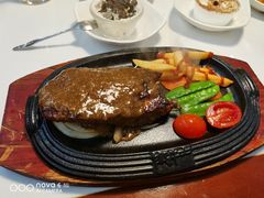 -爱丽丝牛排西餐厅(光谷步行街店)