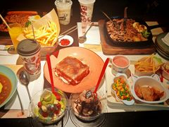 -半秋山西餐厅(襄阳万达店)