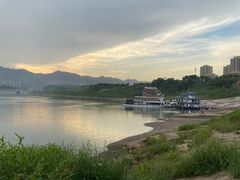 -金海湾滨江公园