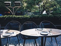 -Carbon莫卡哆·意大利复古集市餐厅(杭州大厦店)