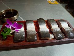 -围炉肉舍•炭烤活鳗•丹东海鲜烤肉(步行街店)