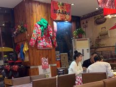 -东北哈尔滨酱骨头馆房掌柜铁锅炖
