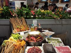 自助取餐区-让签签飞小郡肝串串香(春熙路形象店)
